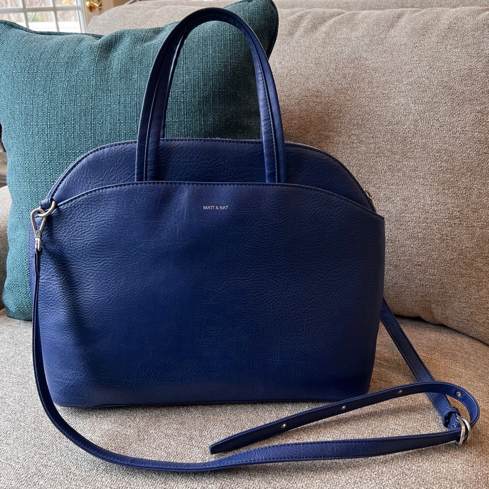Matt & Nat vegan leather Ville satchel in blue. Excellent used condition